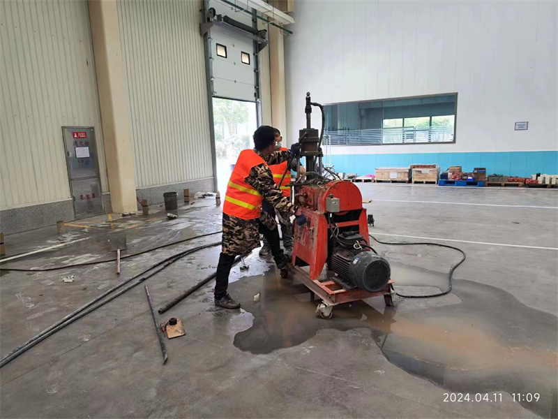 弋阳厂房地面下沉塌陷注浆加固施工